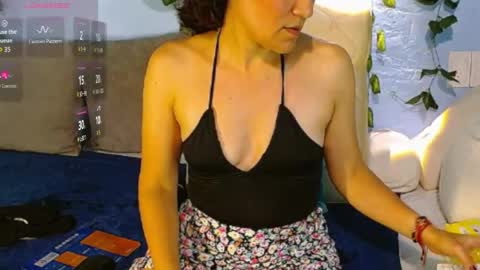 Catalina online show from March 30, 1:49 am