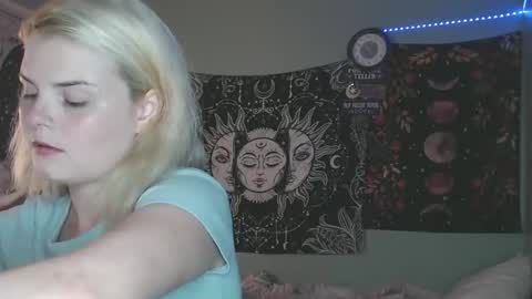 Snapshot of venusastar chatting on October 23, 12:01 am Miss Venus online show from October 23, 12:01 am
