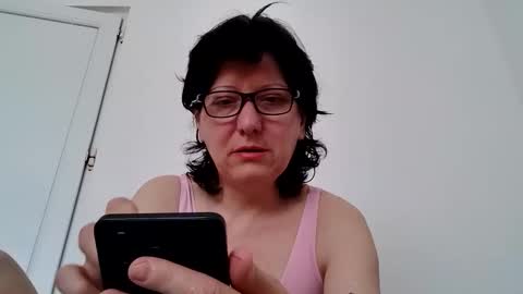 Vera online show from April 5, 7:49 am