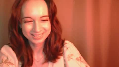 Una online show from November 17, 2:08 pm