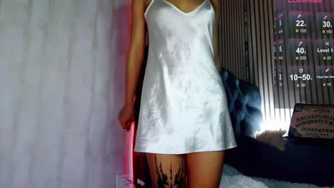 Snapshot of verhona_vlad chatting on February 26, 12:05 pm verhona_vlad online show from February 26, 12:05 pm