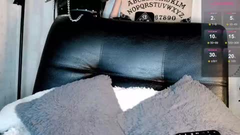 Snapshot of verhona_vlad chatting on February 22, 2:41 pm verhona_vlad online show from February 22, 2:41 pm
