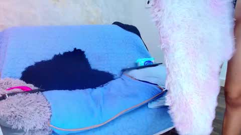 Snapshot of vero_temptation chatting on October 18, 3:33 am Vero online show from October 18, 3:33 am
