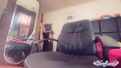 Vero Alva online show from March 5, 7:17 pm