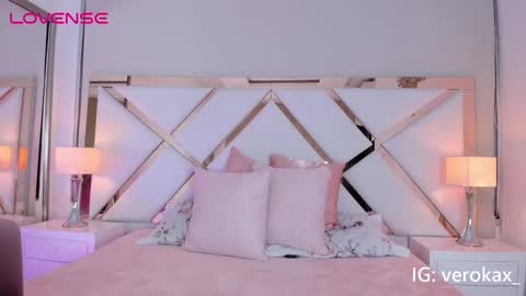 Vero online show from September 13, 5:21 am