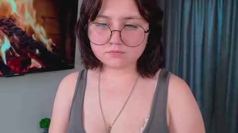 Snapshot of veronica_christensen chatting on October 26, 1:45 pm Maria online show from October 26, 1:45 pm