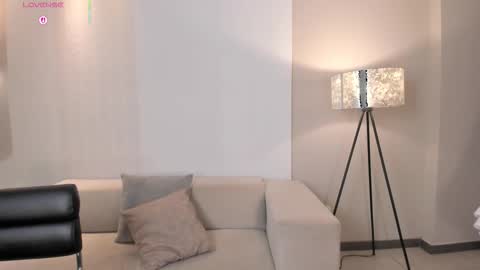 Snapshot of veronicablue1 chatting on September 29, 11:53 am veronicablue1 online show from September 29, 11:53 am