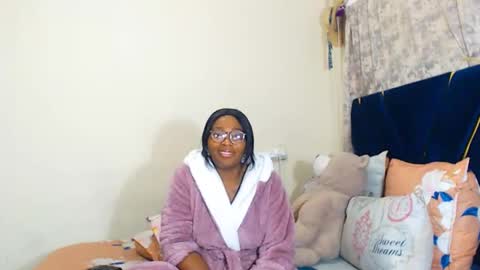 veronicarod1 online show from June 8, 7:37 pm