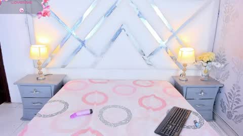 VERO online show from April 18, 7:07 pm