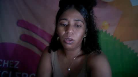 Snapshot of verronique1511 chatting on September 14, 1:45 pm verronique1511 online show from September 14, 1:45 pm