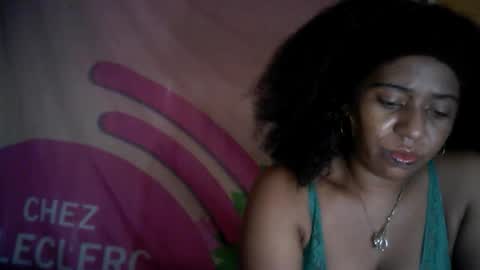 Snapshot of verronique1511 chatting on September 10, 7:31 am verronique1511 online show from September 10, 7:31 am