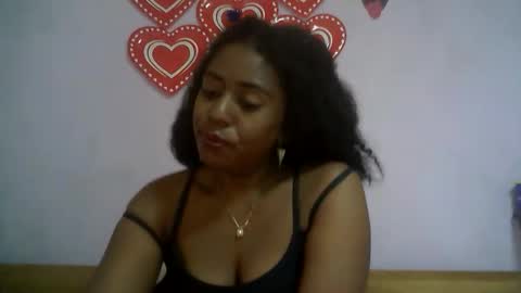 Snapshot of verronique1511 chatting on October 9, 4:51 am verronique1511 online show from October 9, 4:51 am