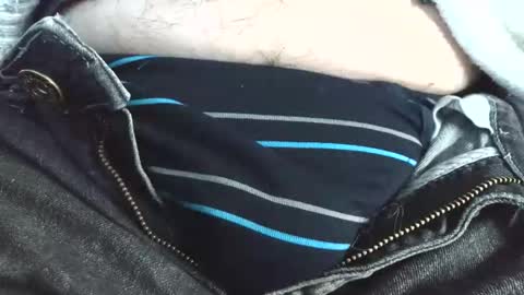 Erik online show from April 1, 2:14 pm