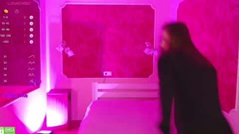 Kate online show from November 12, 9:22 am