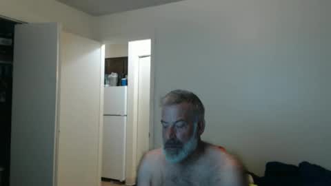 hairy man online show from February 8, 1:42 am