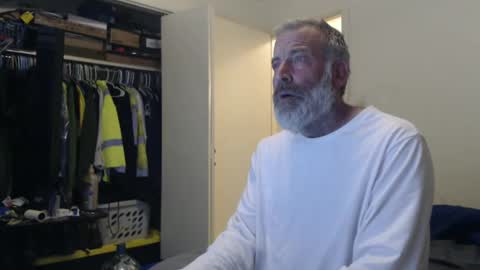 hairy man online show from February 1, 12:51 am