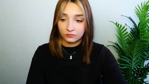 Ana online show from March 3, 1:07 pm