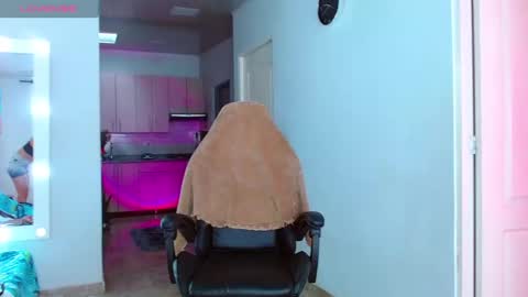 Ariana  online show from February 15, 7:23 pm