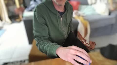 vic4tens online show from March 24, 10:10 am