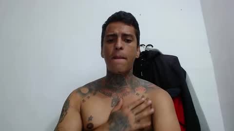 Victor cardenas online show from January 11, 12:05 am