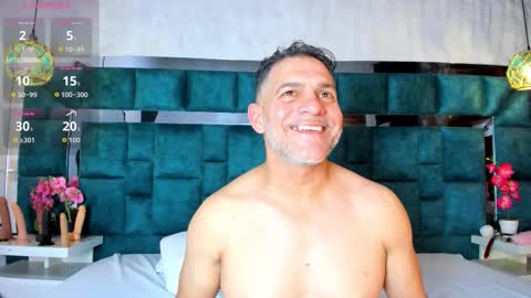 antonia y andrew online show from February 12, 5:55 am