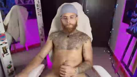 vickingcock7 online show from March 7, 3:28 am