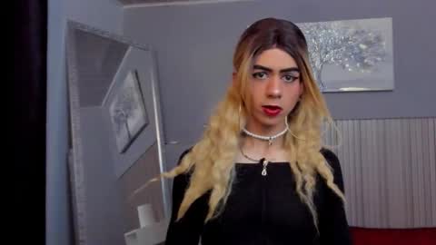  Vicky  online show from March 15, 3:59 pm