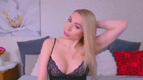 VickyVenus online show from May 30, 2:43 am