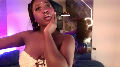 Snapshot of vicky_walles chatting on October 20, 3:44 am Vicky Walles online show from October 20, 3:44 am