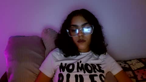 Goddess Victory  online show from November 19, 5:18 am