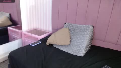 Victoria  online show from March 2, 6:48 am