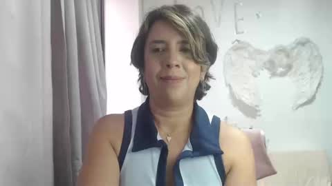 Hi guys   Im victoria  Be the one who can control me in PVT online show from September 25, 9:00 pm