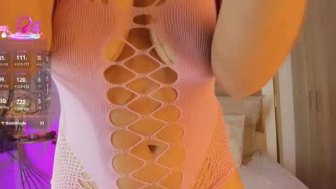 Victoria valentina  online show from December 2, 3:21 pm