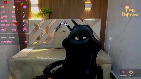 victoria_castillo_b online show from October 14, 3:09 am