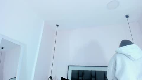 valentina online show from November 19, 11:31 am