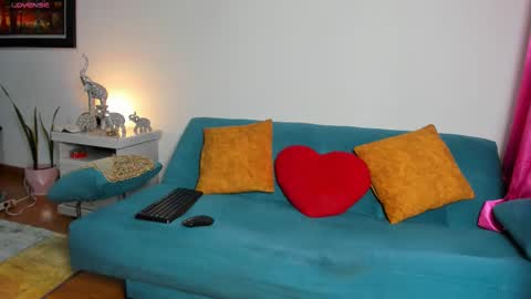 Victoria  online show from March 15, 6:55 pm