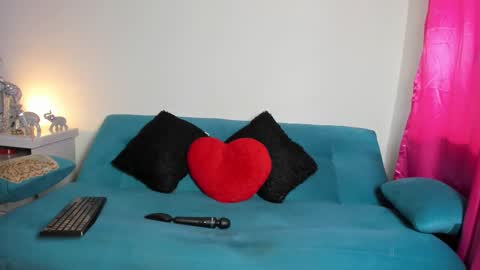 Victoria  online show from February 16, 5:55 pm