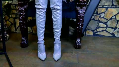 Victoria Heller online show from January 11, 7:03 am