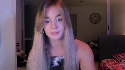 Eva and Victor online show from October 24, 1:45 pm