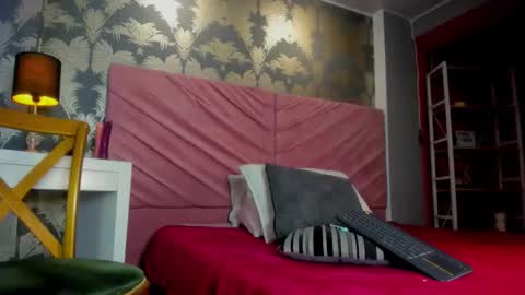 victoriaqueen_fg_ online show from November 22, 2:04 pm