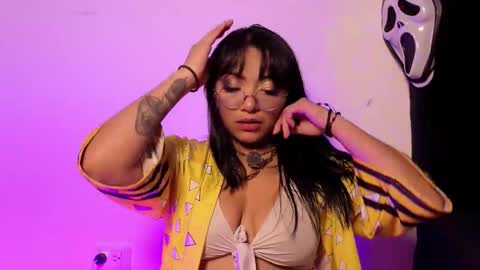 victoriia_thompson online show from February 15, 8:51 pm