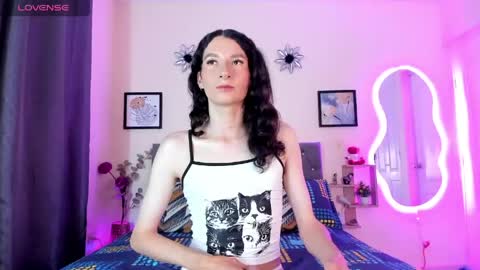 Violet online show from April 16, 10:26 am