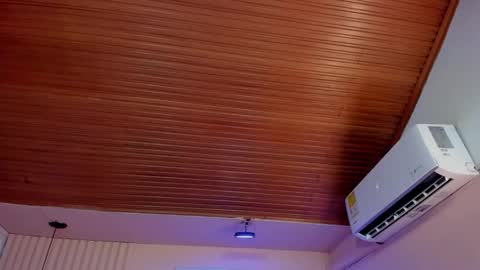 Viiolett online show from September 23, 7:31 pm