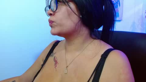 viioleta online show from April 14, 12:41 pm