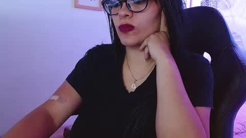Snapshot of viiolleta chatting on March 7, 1:09 am viioleta online show from March 7, 1:09 am