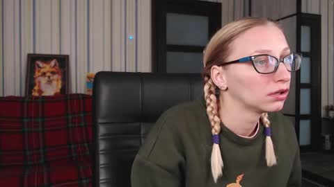 Vika online show from October 16, 11:32 am