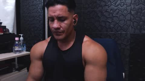 Snapshot of viktorherrera chatting on September 29, 1:15 am Viktor Herrera online show from September 29, 1:15 am