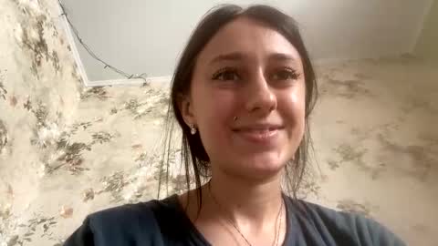 Snapshot of viktoria9898 chatting on September 18, 11:47 am Sweett online show from September 18, 11:47 am