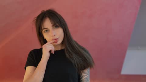 Snapshot of viktoria_storm chatting on January 24, 2:07 am Alisa online show from January 24, 2:07 am