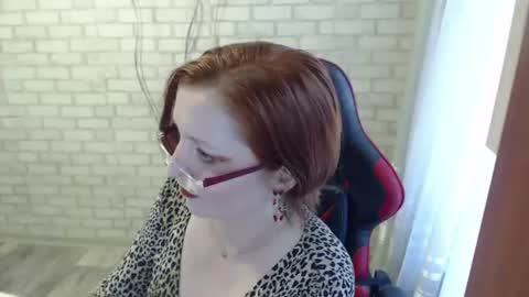 vikualex69 online show from June 16, 6:28 am